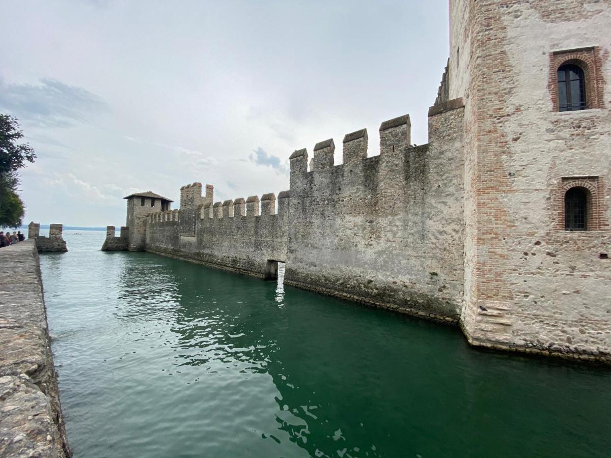 Castello Mavino Apartman Sirmione Kültér fotó