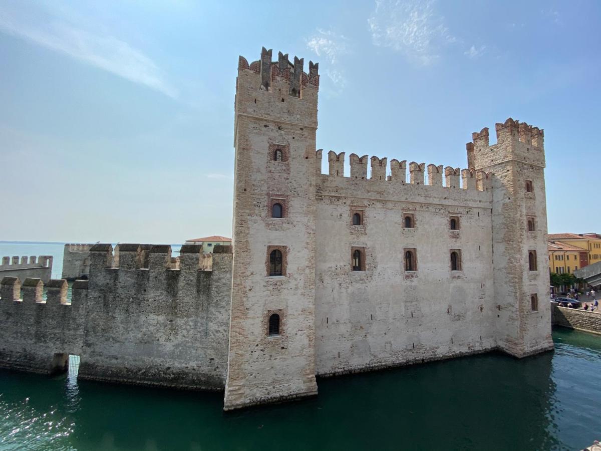 Castello Mavino Apartman Sirmione Kültér fotó